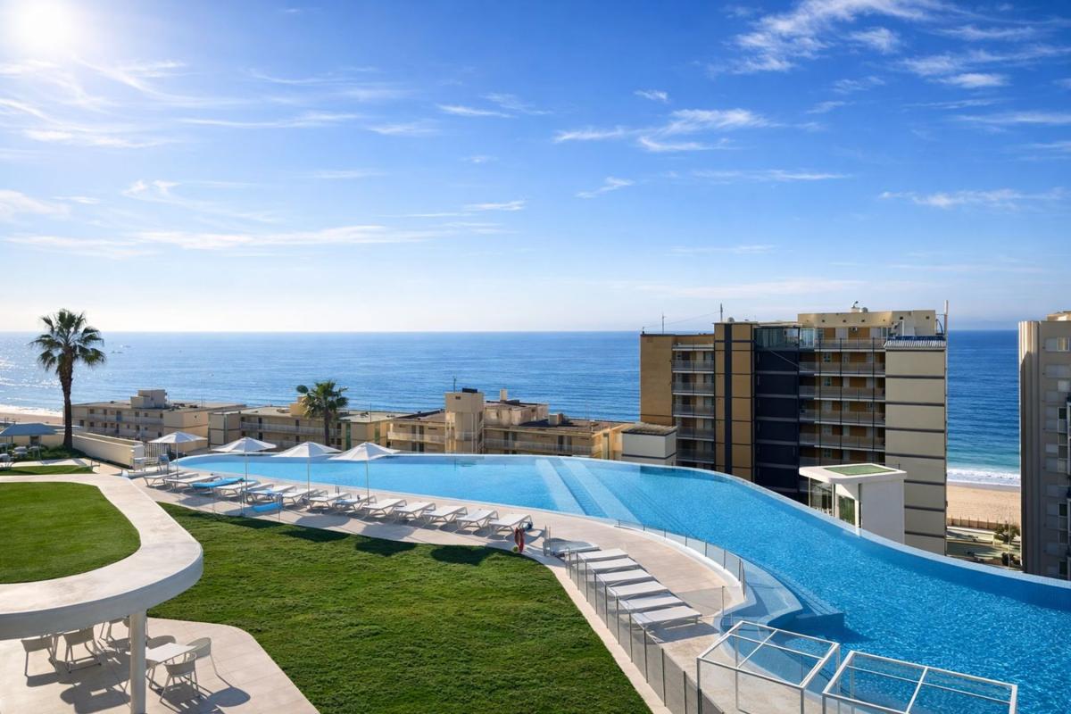 Venta de piso en Piso en Avenida de la Armada Española, Playa de Poniente, Benidorm, Benidorm
 photo 4