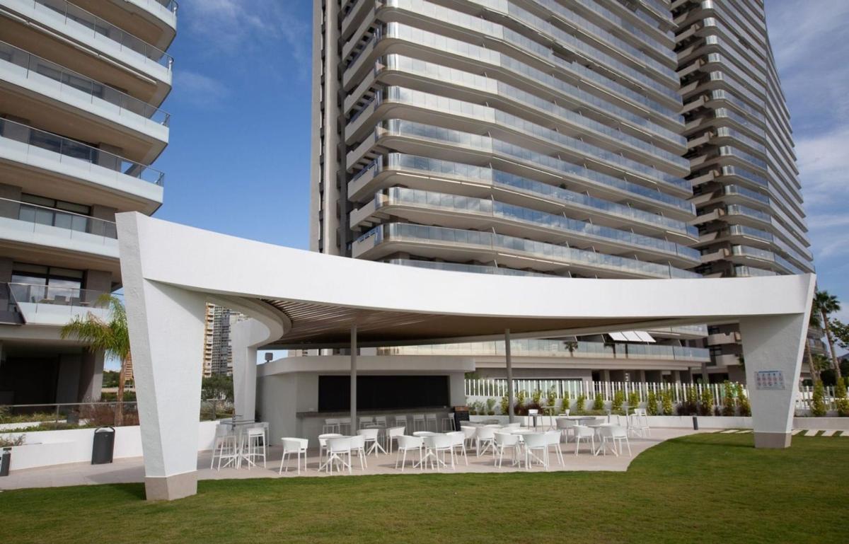 Venta de piso en Piso en Playa de Poniente, Benidorm, Benidorm
 photo 2