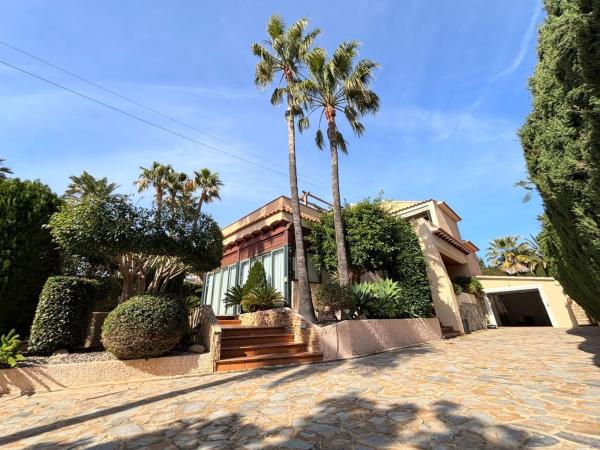 Casa o chalet independiente en Urbanizacion Coblanca, 36, Pueblo Levante, Benidorm photo 1