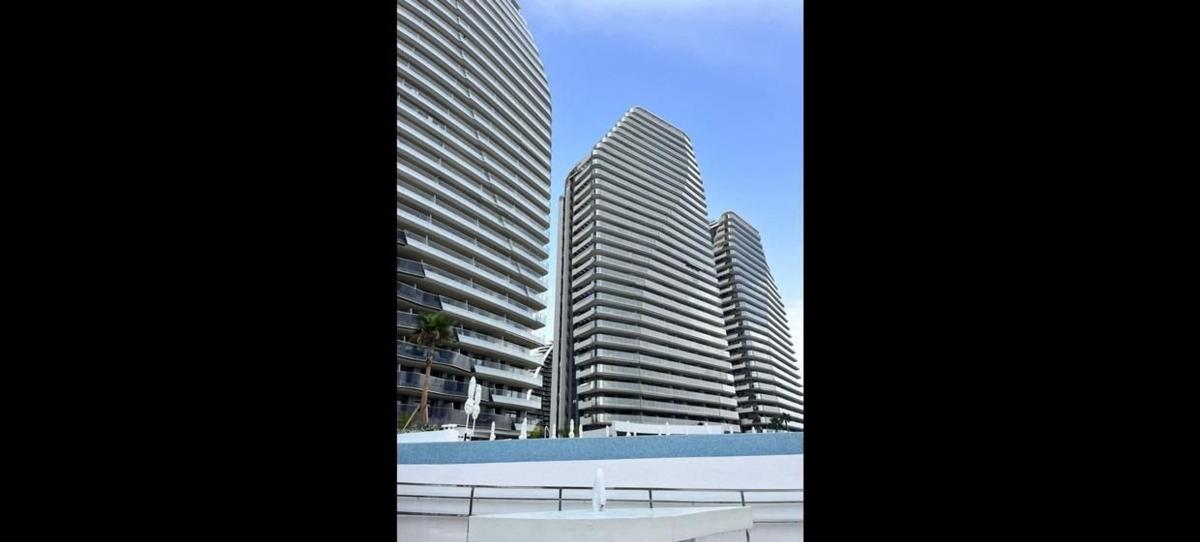 Venta de piso en Piso en Playa de Poniente, Benidorm, Benidorm
 photo 2