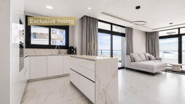 Venta de piso en Piso en Avenida de Uruguay, Playa de Poniente, Benidorm, Benidorm
 photo 2