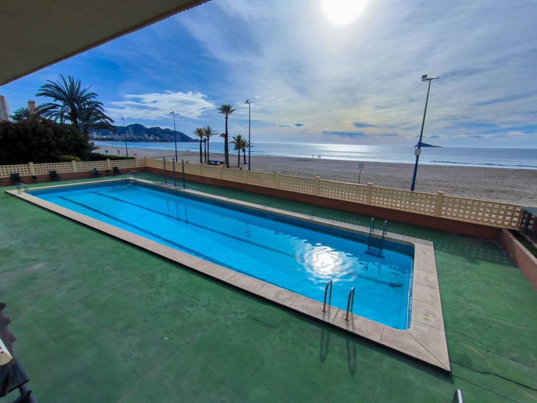 Venta de piso en Piso en Avenida Vicente Llorca Alós, Playa de Poniente, Benidorm, Benidorm
photo 1