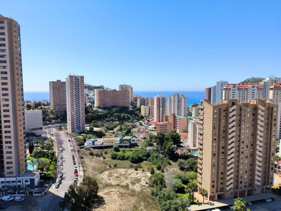 Sprzedaż poddasza w  Ático en Playa de Poniente, Benidorm, Benidorm photo 3
