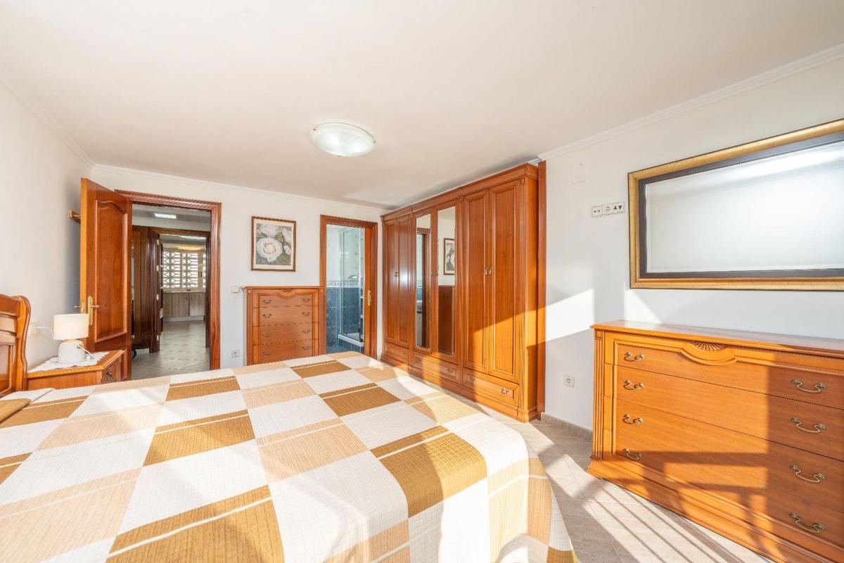 Venta de piso en Piso en Avenida de Madrid, 16, Playa de Levante, Benidorm, Benidorm
 photo 5
