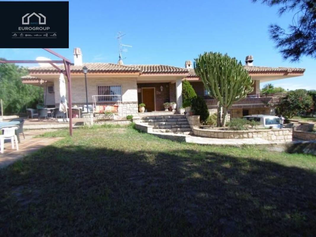 Propiedades en venta y alquiler en España photo 2