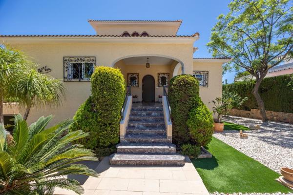 Casa o chalet independiente en Calle Sorolla, 17, Pueblo Levante, Benidorm photo 3