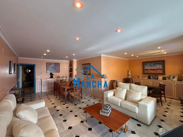 Venta de piso en Piso en Avenida Alcoi, Playa de Levante, Benidorm, Benidorm
 photo 2