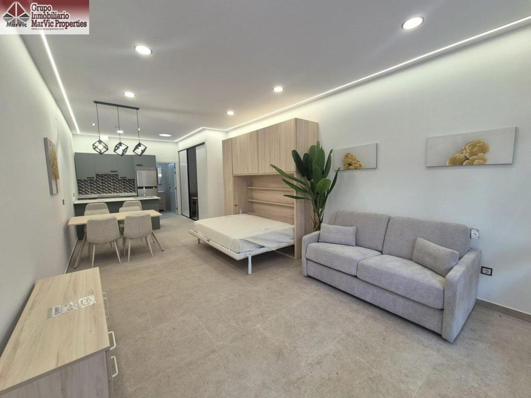 Продажа студии в Estudio en Playa de Levante, Benidorm, Бенидорм photo 1