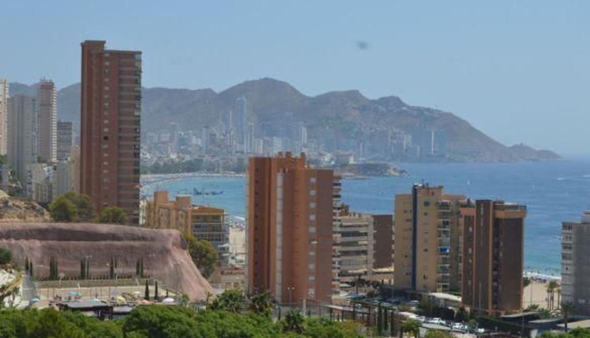 Venta de piso en Piso en Avenida Murtal, Playa de Poniente, Benidorm, Benidorm
 photo 4