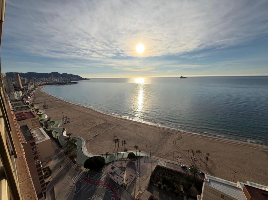 Venta de piso en Piso en Avenida de la Vila Joiosa, Playa de Poniente, Benidorm, Benidorm
photo 3