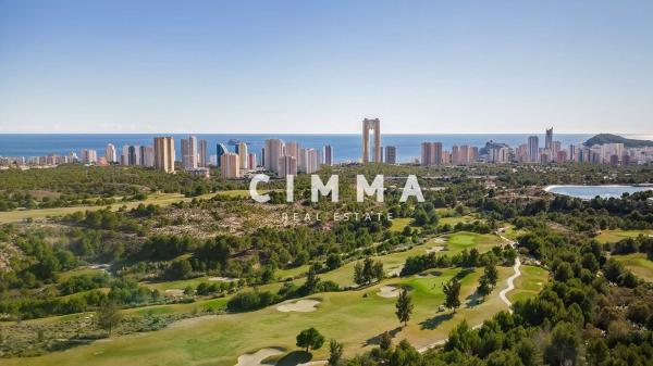 Sprzedaż mieszkania w Piso en Playa de Poniente, Benidorm, Benidorm
thumbnail 2