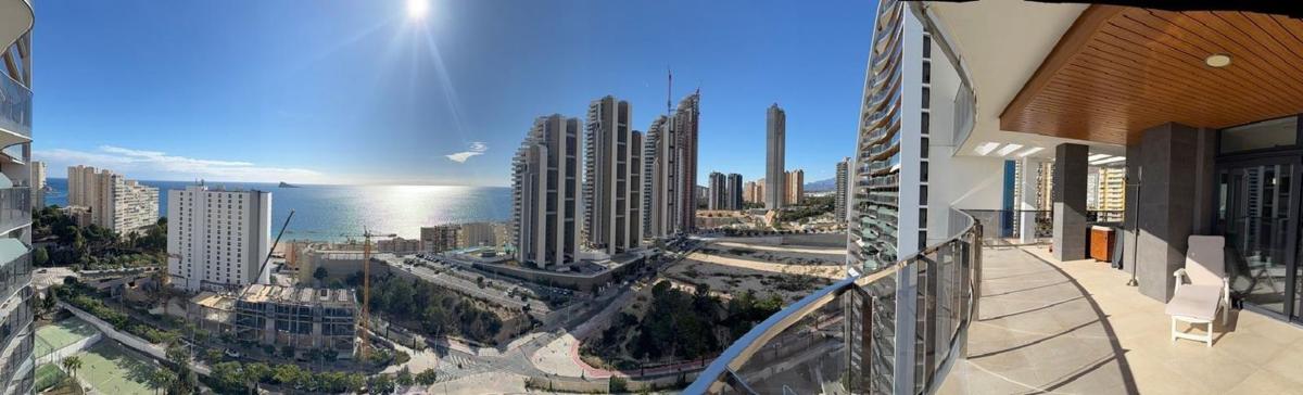 Venta de piso en Piso en Playa de Poniente, Benidorm, Benidorm
photo 1