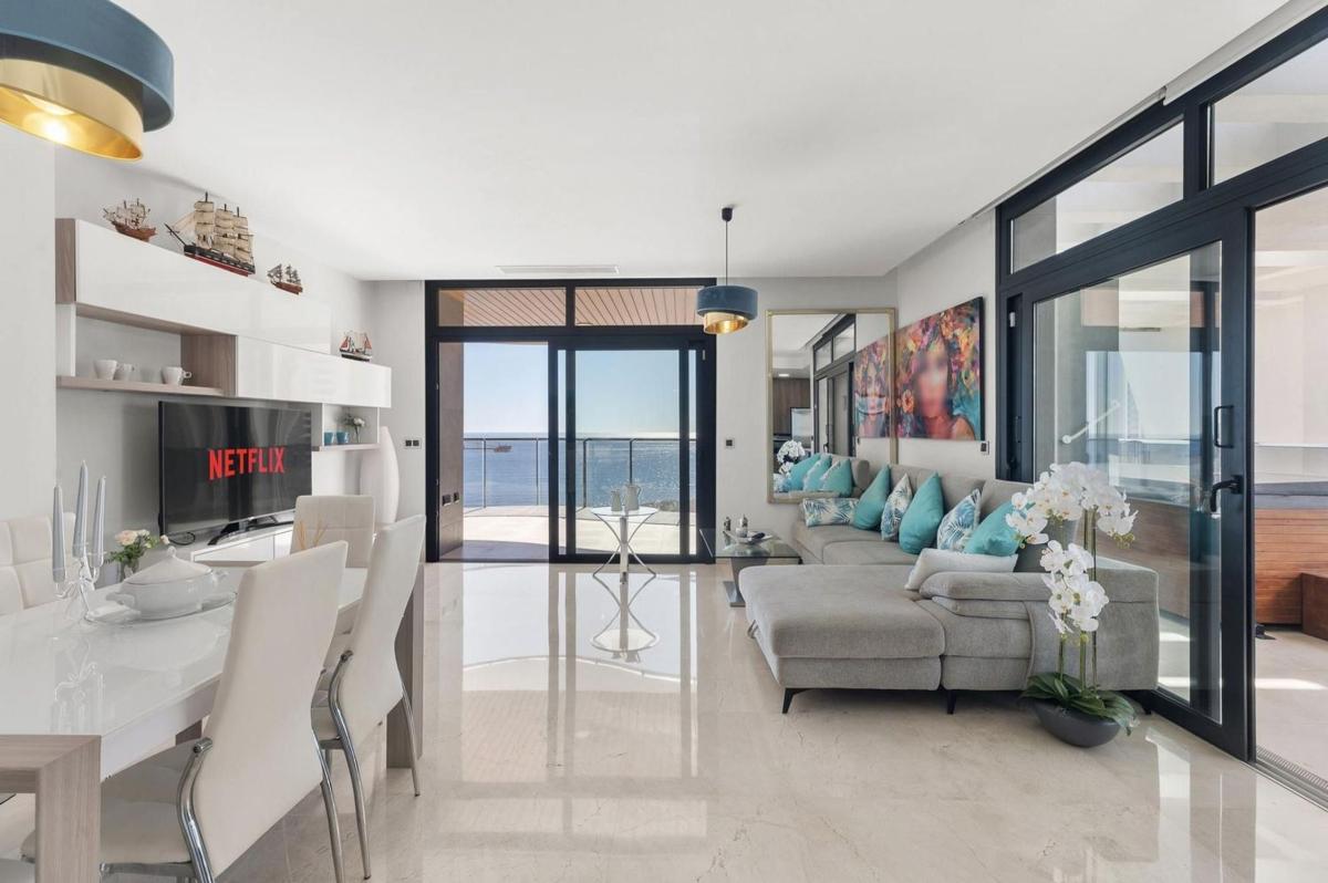 Venta de piso en Piso en Avenida República Argentina, Playa de Poniente, Benidorm, Benidorm
photo 2