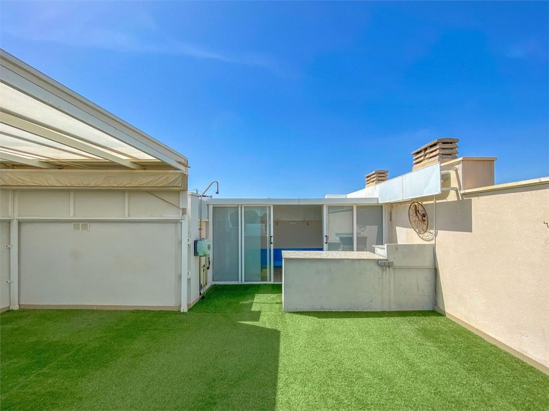 Penthouse sale in Ático en Calle Manuel Galián, Avenida Habaneras - Curva de Palangre, Torrevieja, Torrevieja photo 2