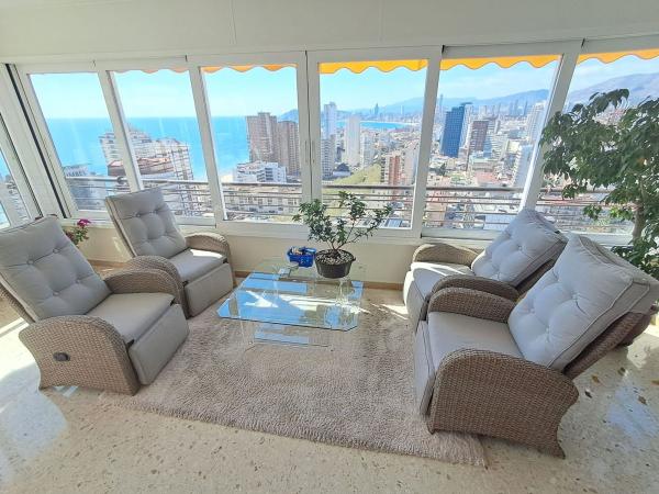 Venta de piso en Piso en Playa de Levante, Benidorm, Benidorm
 photo 1