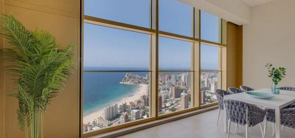 Venta de piso en Piso en Pueblo Levante, Benidorm, Benidorm
photo 1