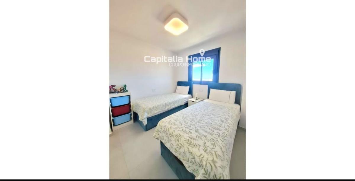 Venta de piso en Piso en Calle Nicolás de Bussi, 150, Playa Flamenca, Orihuela, Orihuela
photo 4