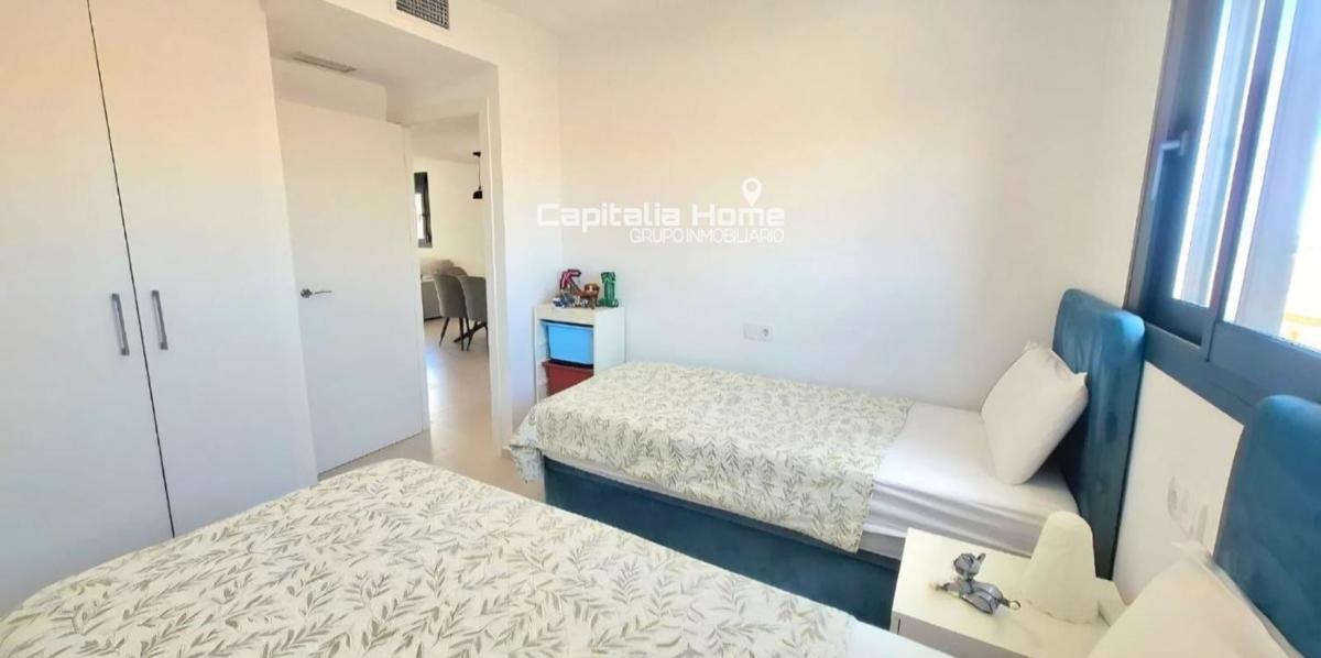 Venta de piso en Piso en Calle Nicolás de Bussi, 150, Playa Flamenca, Orihuela, Orihuela
photo 5