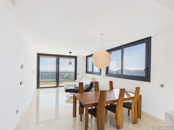 Venta de piso en Piso en Playa de Poniente, Benidorm, Benidorm
 photo 1