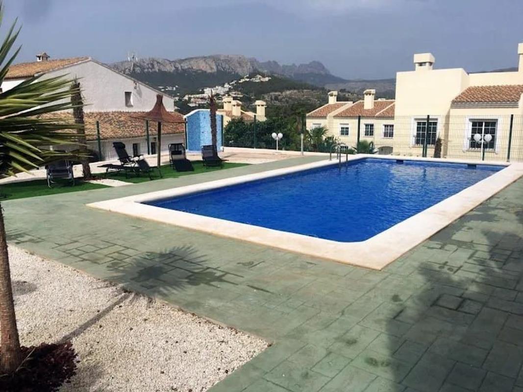 Propiedades en venta y alquiler en España photo 1