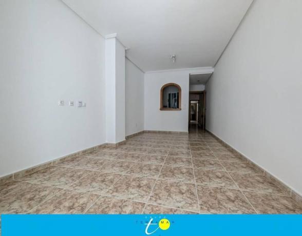 Продажа квартиры на Piso en Calle la Loma, 78, Avenida Habaneras - Curva de Palangre, Torrevieja, Торревьеха
 photo 3