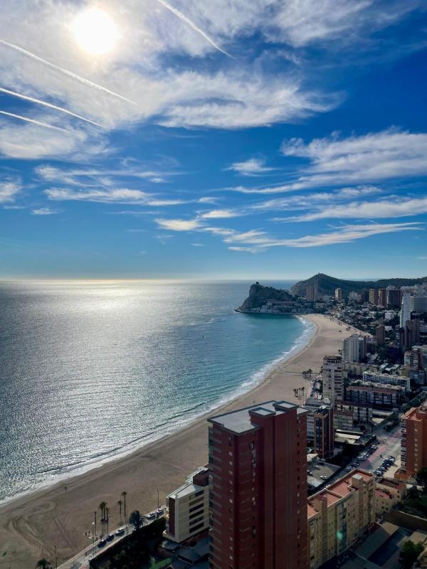Venta de piso en Piso en Avenida de la Armada Española, Playa de Poniente, Benidorm, Benidorm
photo 2