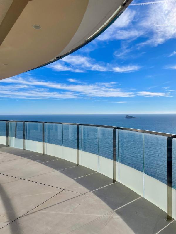 Venta de piso en Piso en Avenida de la Armada Española, Playa de Poniente, Benidorm, Benidorm
photo 3