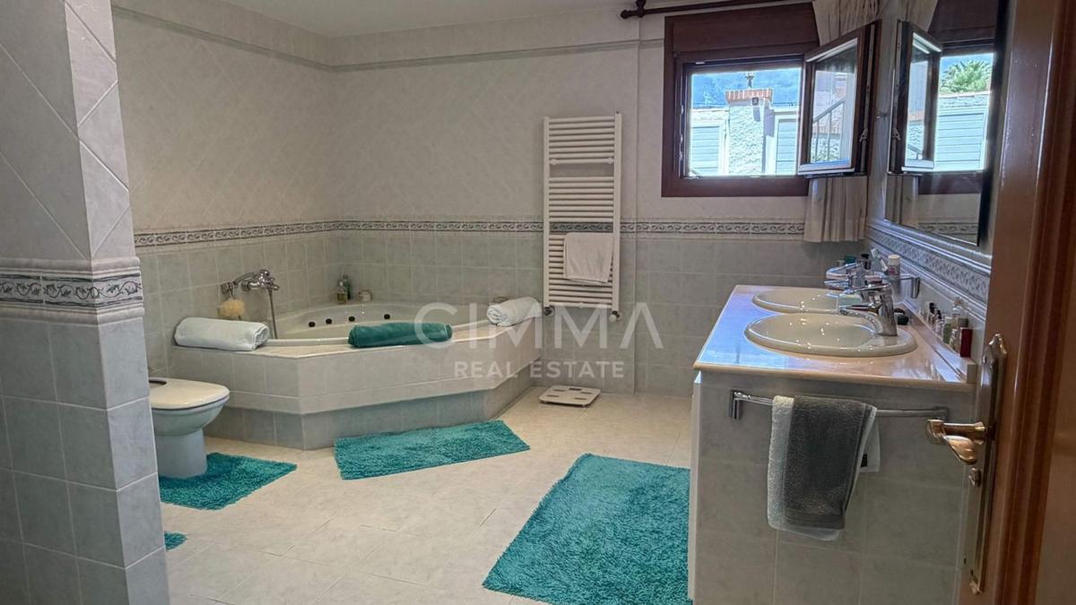 Propiedades en venta y alquiler en España photo 5