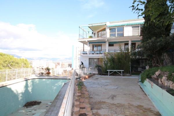 Casa o chalet independiente en Calle Pekín, Zona Sierra Helada, Benidorm photo 1