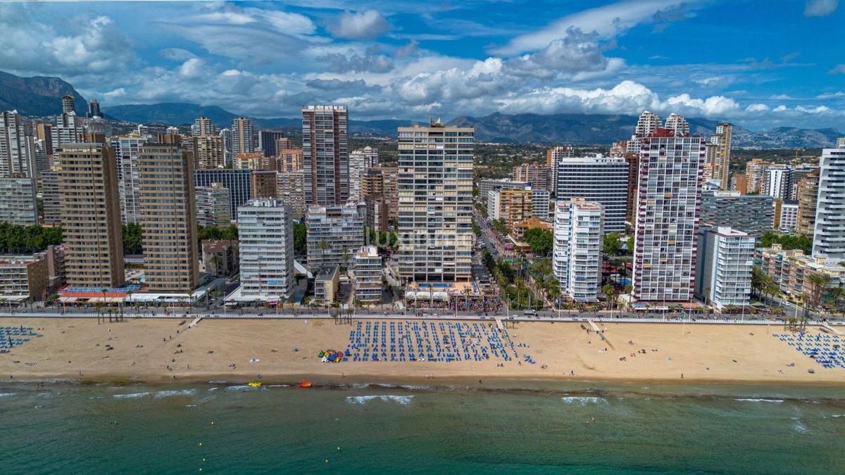 Venta de piso en Piso en Playa de Levante, Benidorm, Benidorm
 photo 2