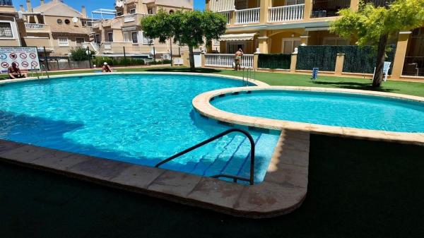 Ático en venta en Ático en Torreblanca, Torrevieja, Torrevieja thumbnail 2