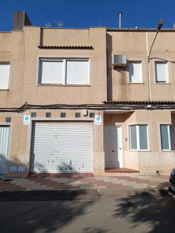 Chalet adosado en Calle Ponce de León, 19, Ibi photo 1