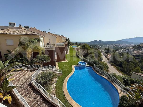 Chalet adosado en Monte Solana, Pedreguer photo 1