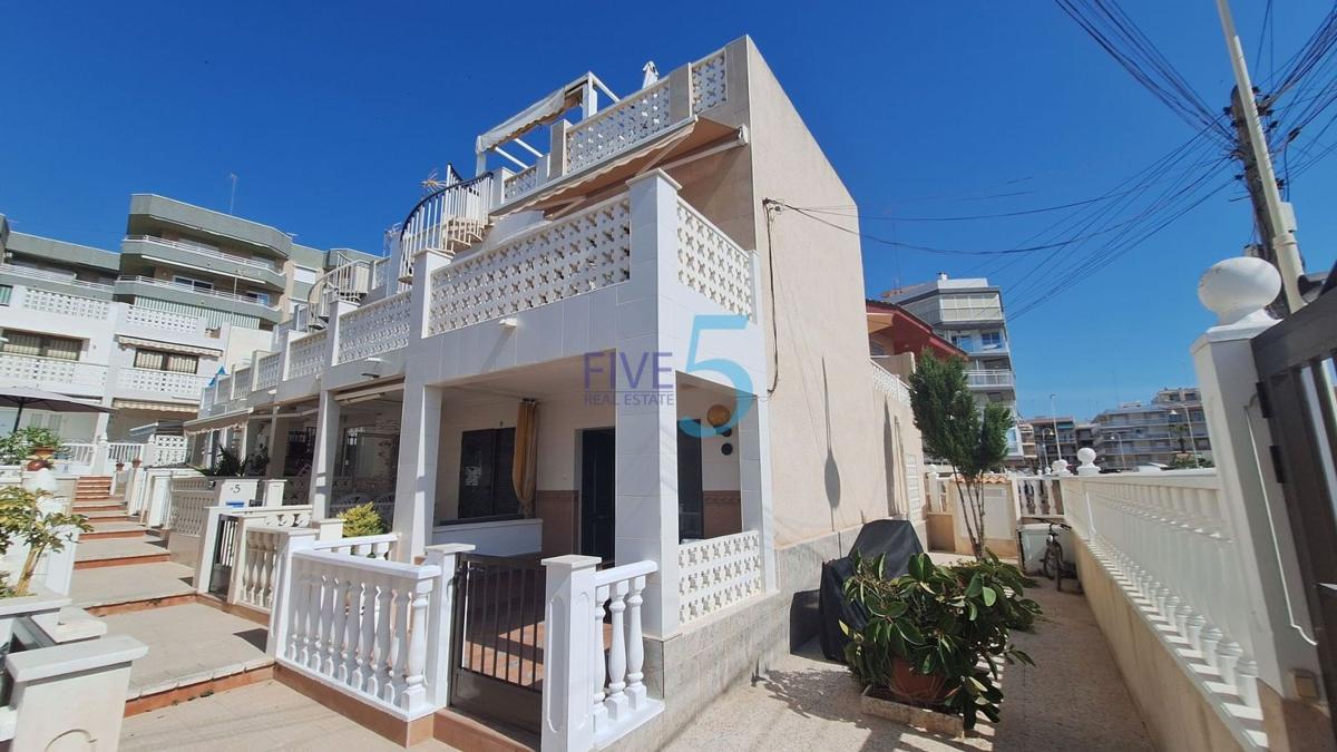 Venta de chalet independiente en Casa o chalet en Guardamar Playa, Guardamar del Segura, Guardamar del Segura
photo 1
