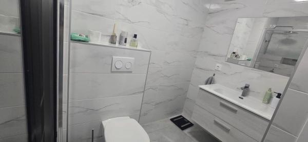 Venta de piso en Piso en El Acequión, Torrevieja, Torrevieja
thumbnail 3