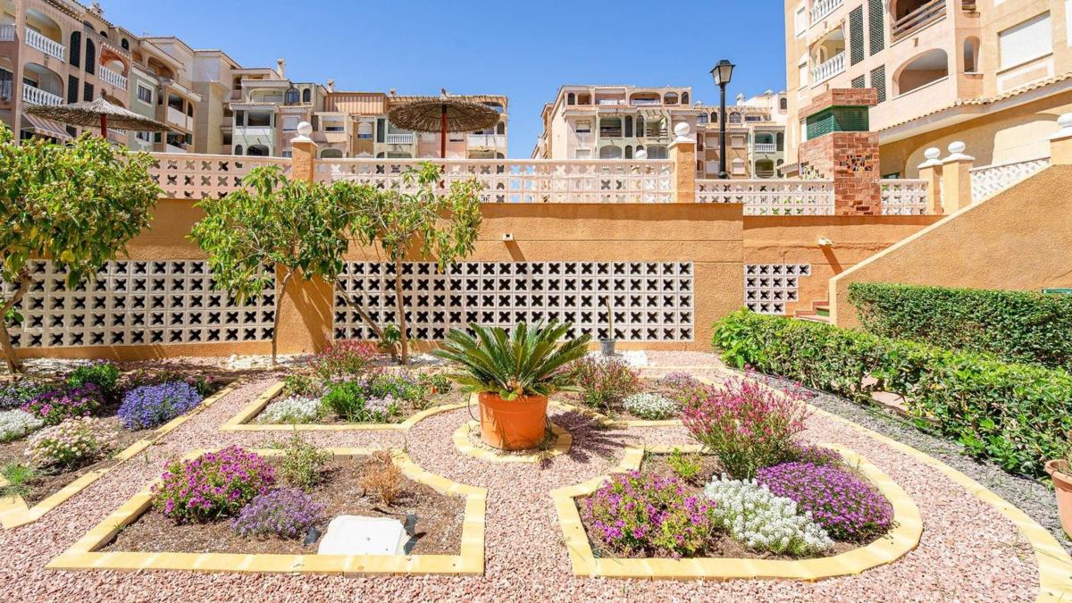 Venta de piso en Piso en Residencial Parque de las Naciones s/n, Parque de las Naciones, Torrevieja, Torrevieja
photo 3