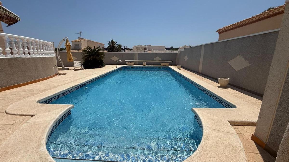 Properties for sale and rent in Spain photo 5