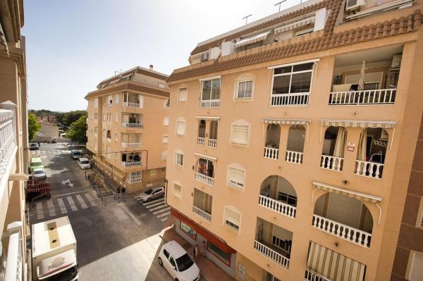 Venta de piso en Piso en Calle Beniajan, El Acequión, Torrevieja, Torrevieja
 photo 4