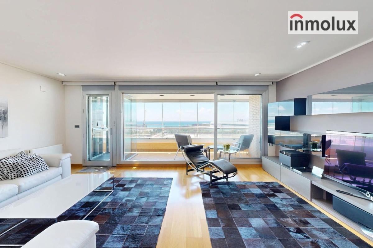 Продажа пентхауса на  Ático en Calle Moratín, Benalúa, Alicante / Alacant, Аликанте / Алакант photo 4
