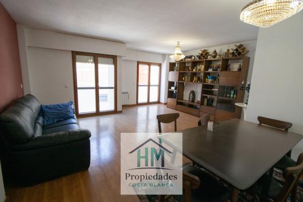 Venta de piso en Piso en Maisonnave, Ensanche-Diputación, Alicante / Alacant, Alicante / Alacant
photo 1