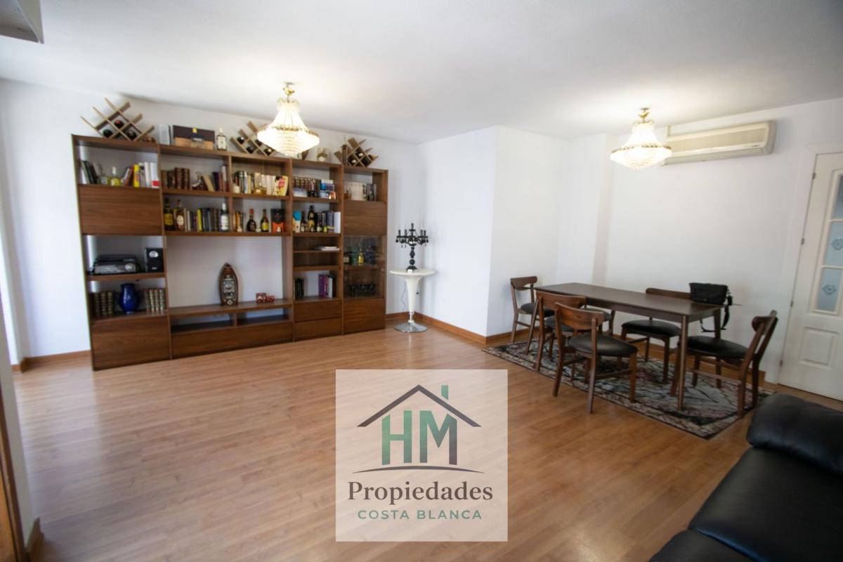 Venta de piso en Piso en Maisonnave, Ensanche-Diputación, Alicante / Alacant, Alicante / Alacant
photo 2