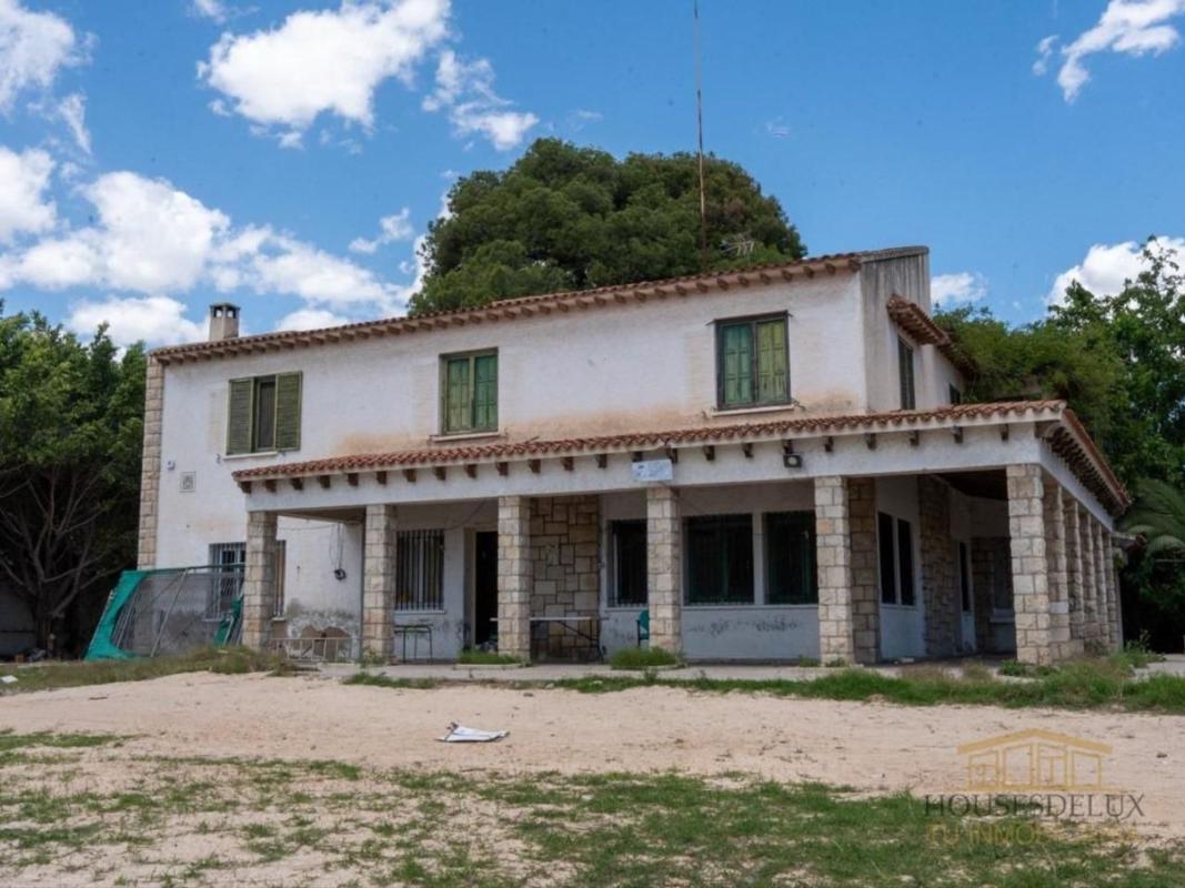 Venta de finca rústica en Finca rústica en Avenida Pintor Gastón Castelló, Colonia Requena - Virgen del Carmen, Alicante / Alacant , Alicante / Alacant photo 1