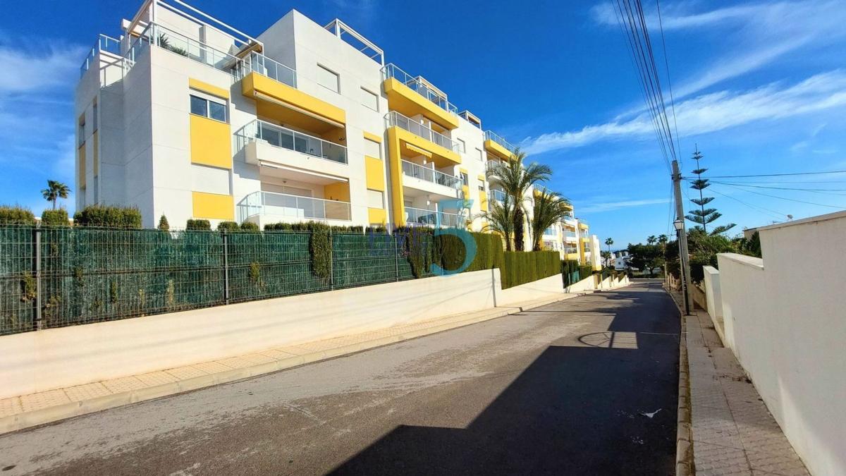 Sprzedaż mieszkania w Piso en Villamartín, Orihuela, Orihuela
photo 1