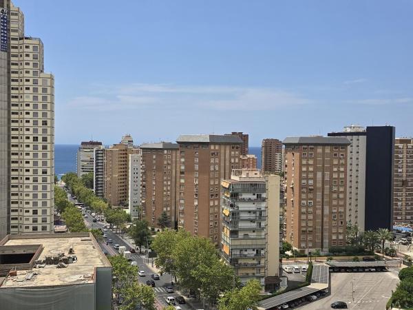Venta de piso en Piso en Calle Kennedy, Pueblo Levante, Benidorm, Benidorm
thumbnail 1