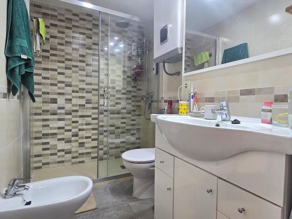 Venta de piso en Piso en Calle Kennedy, Pueblo Levante, Benidorm, Benidorm
 photo 4