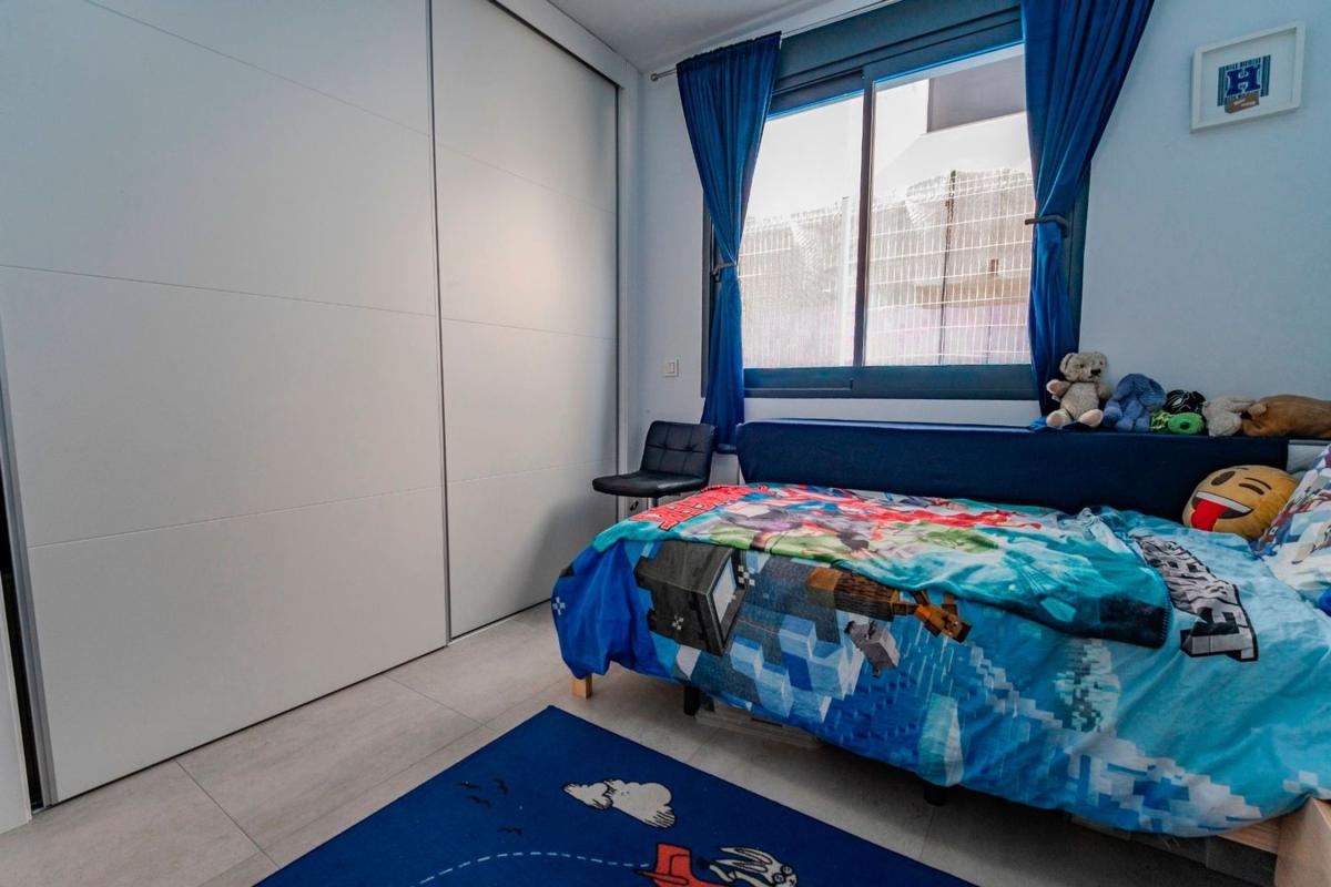 Недвижимость на продажу и в аренду в Испании photo 2