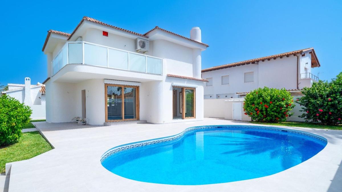 Venta de chalet independiente en Casa o chalet en Calle Ariete s/n, Cabo Roig, Orihuela, Orihuela
photo 1