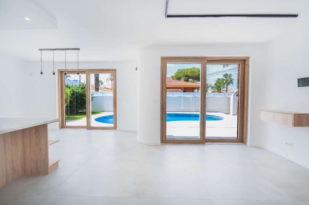 Venta de chalet independiente en Casa o chalet en Calle Ariete s/n, Cabo Roig, Orihuela, Orihuela
photo 4