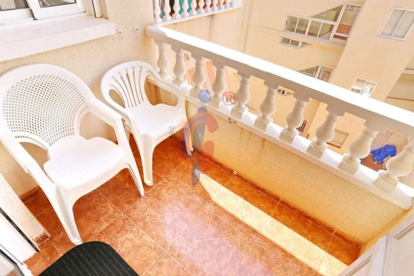 Venta de piso en Piso en Calle les Vinyes, 16, Las Viñas, Guardamar del Segura, Guardamar del Segura
photo 1