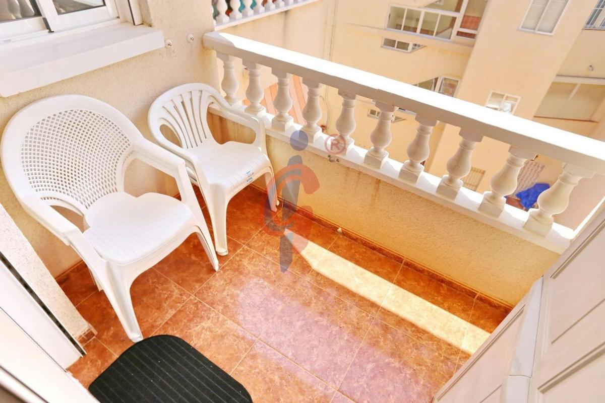 Sprzedaż mieszkania w Piso en Calle les Vinyes, 16, Las Viñas, Guardamar del Segura, Guardamar del Segura
 photo 5